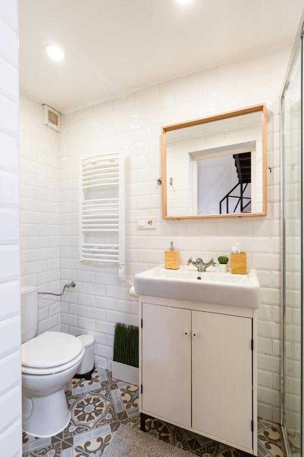 Modern Stylish Apartment @ Superb Central Location Budapest Exteriör bild