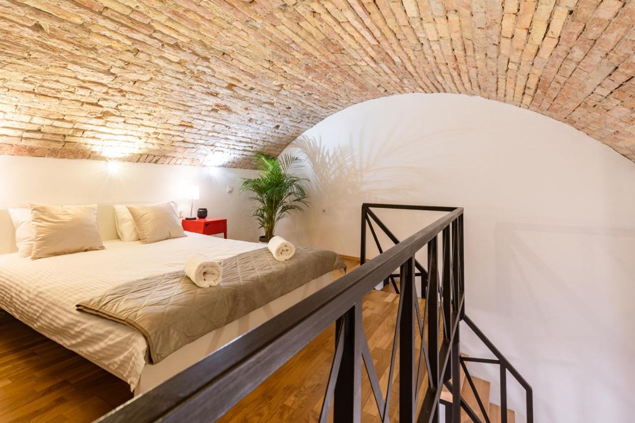Modern Stylish Apartment @ Superb Central Location Budapest Exteriör bild